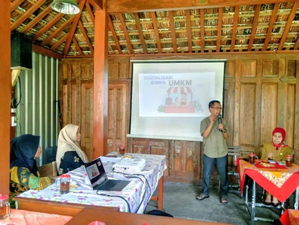 Akademisi UNS Soroti Pentingnya Digitalisasi untuk Perkuat Daya Saing UMKM di Tengah Ketidakpastian Ekonomi