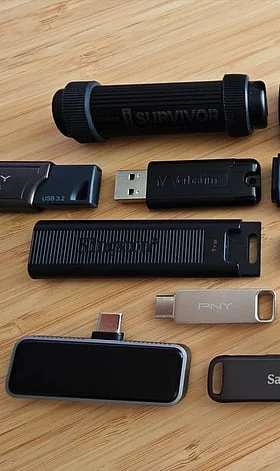 Best Encrypted USB Flash Drives in 2026 Top 10 Secure Storage Solutions Untuk Melindungi Data Pribadi