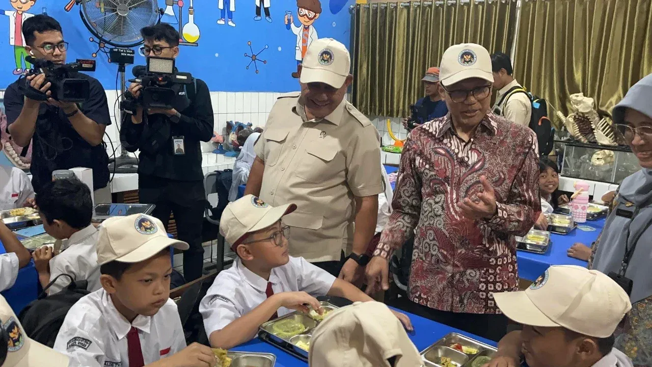 BGN Siap Coret 8 Juta Penerima MBG: Anak SMA yang Uang Sakunya Rp 100.000 Gak Usah Dikasih, Ini Alasannya