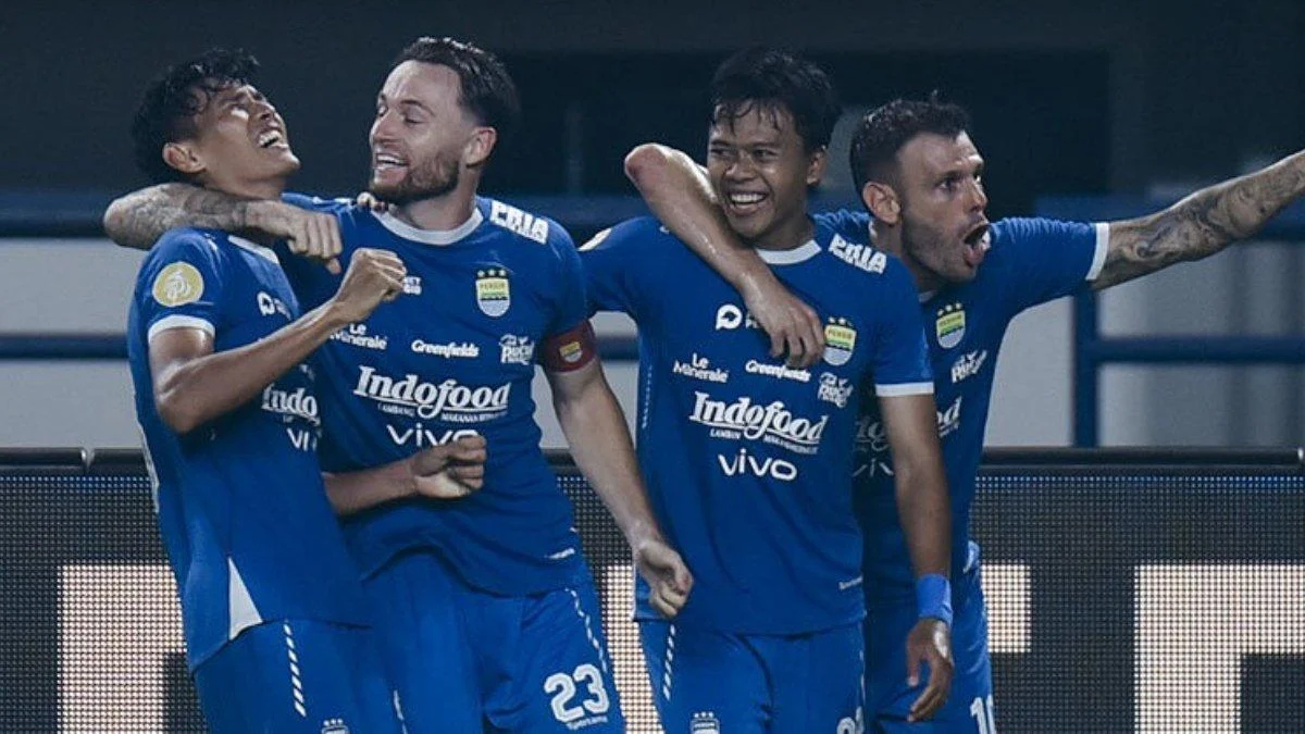 Bocoran Terkini Transfer Persib Bandung: Ingin Ulang Masa Kesuksesan 7 Tahun Lalu, 2 Nama Terendus