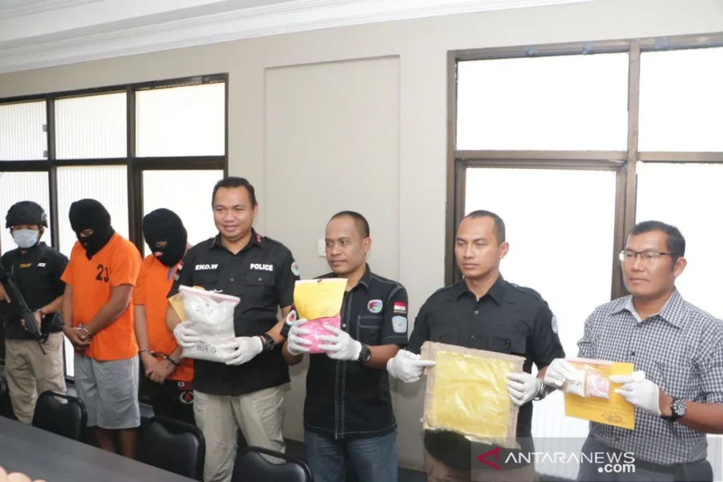 Gagalkan 128,7 Kg Sabu, Kapolda Kalsel: Akan Diedarkan ke Daerah Pertambangan
