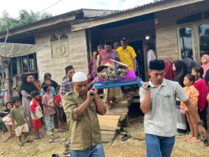 Haji Uma Bantu Keluarga Korban Putus Tangan, Menegaskan Prinsip Keadilan