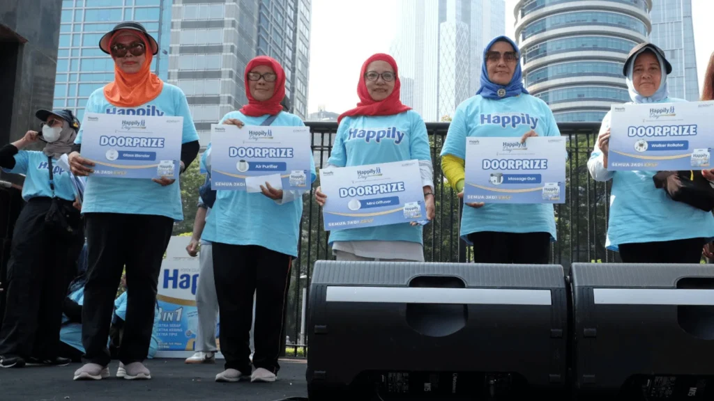 Happily Day: Mendorong 1.000 Lansia di Bandung untuk Aktif dan Bahagia