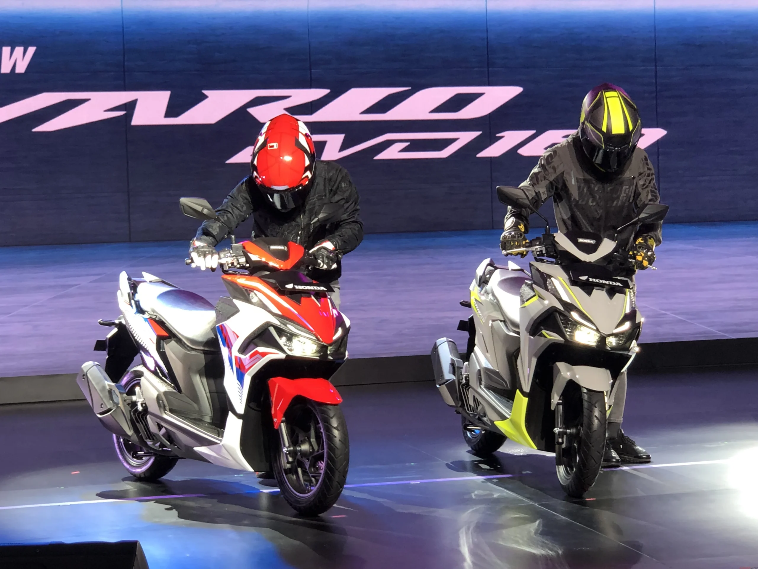 Honda Vario EVO 160: Skutik Sporty dengan Harga Terjangkau di Indonesia
