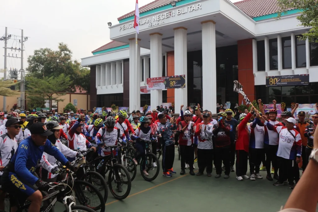 HUT Bhayangkara Ke-80, Dandim 0808 Blitar Ikuti Bhayangkara RUN 2026