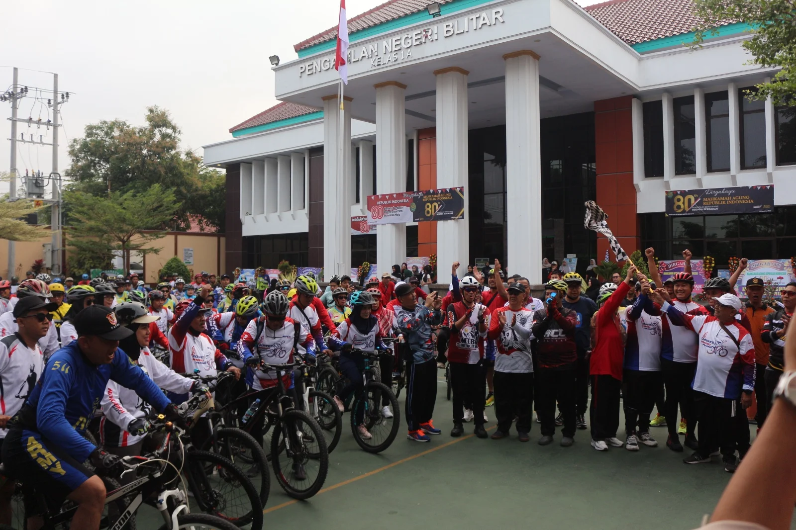 HUT Bhayangkara Ke-80, Dandim 0808 Blitar Ikuti Bhayangkara RUN 2026