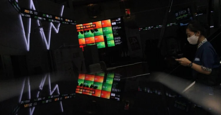 IHSG Rabu Pagi Menguat 0,6% ke Level 6.136; Regional Dibuka Mixed, Wall Street Terkoreksi