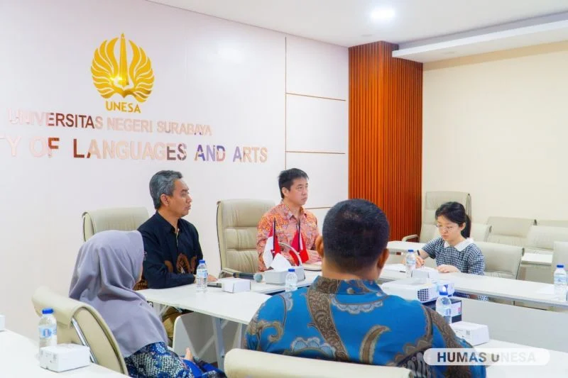 Inisiatif Prodi Mandarin Unesa untuk Pelajar Diaspora di Tiongkok