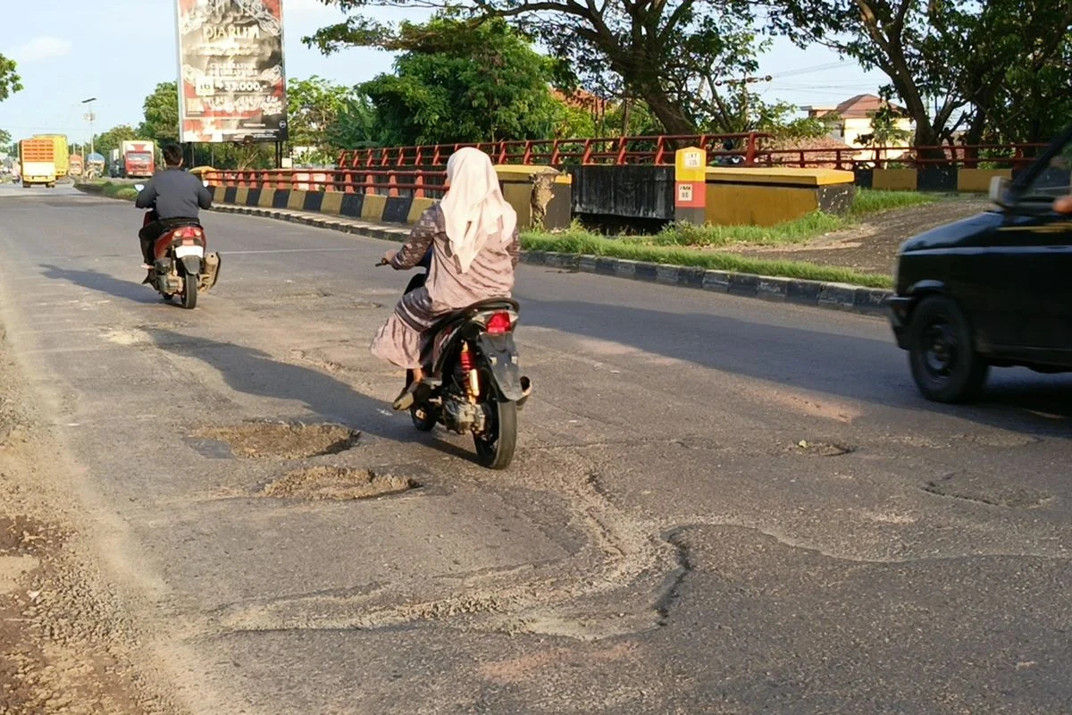Jalan Generasi Menuju Jembes: Ancaman Kecelakaan Tanpa PJU
