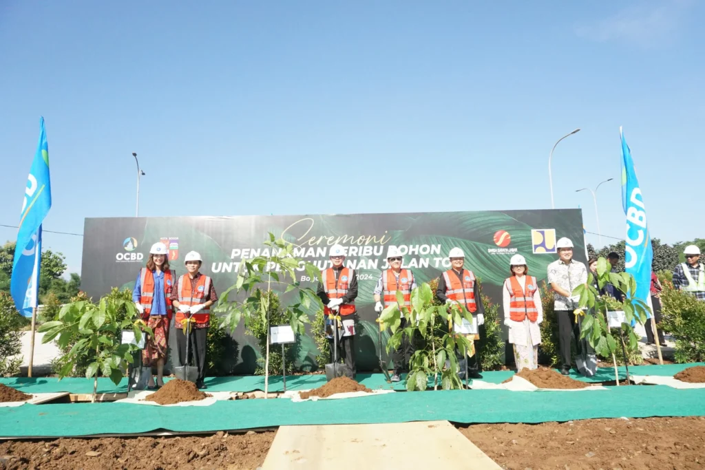 Jasa Marga Lakukan Penanaman Pohon untuk Green Toll Road