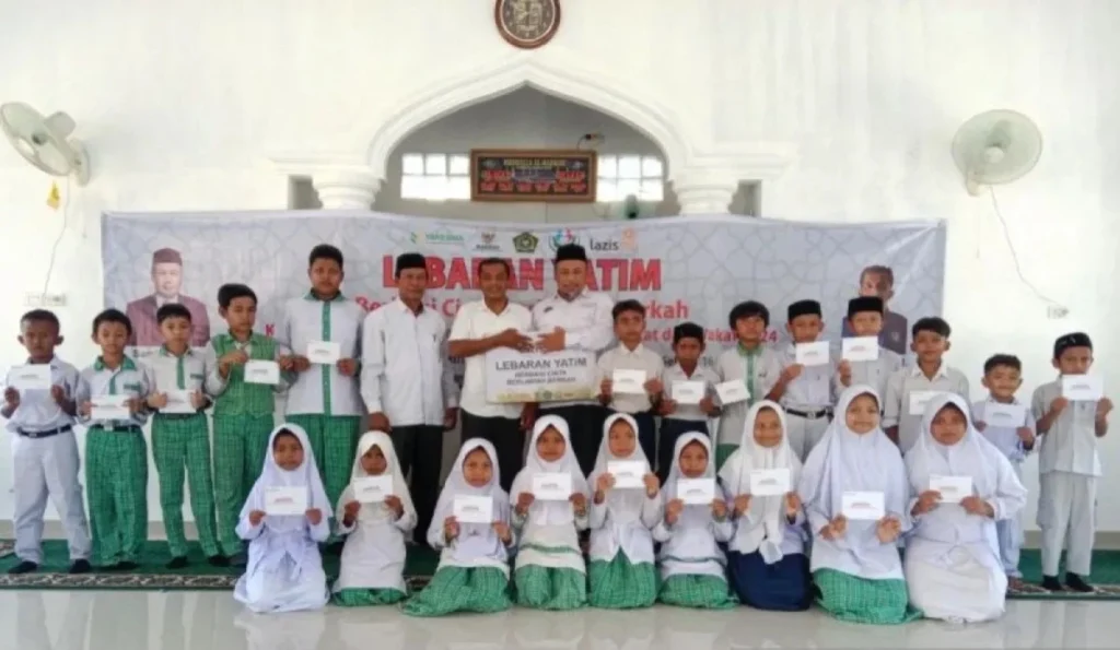 Kemenag Nagan Raya Perkuat Semangat Berbagi dengan Santunan