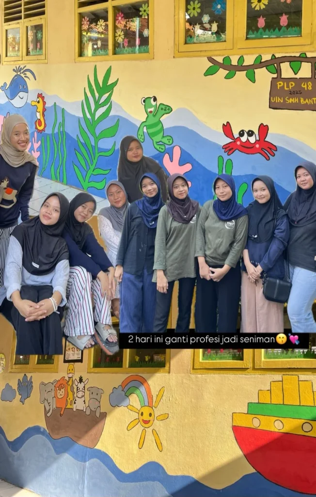 Kreativitas Mahasiswa UIN Banten Hiasi Daycare Menyambut Pameran Seni