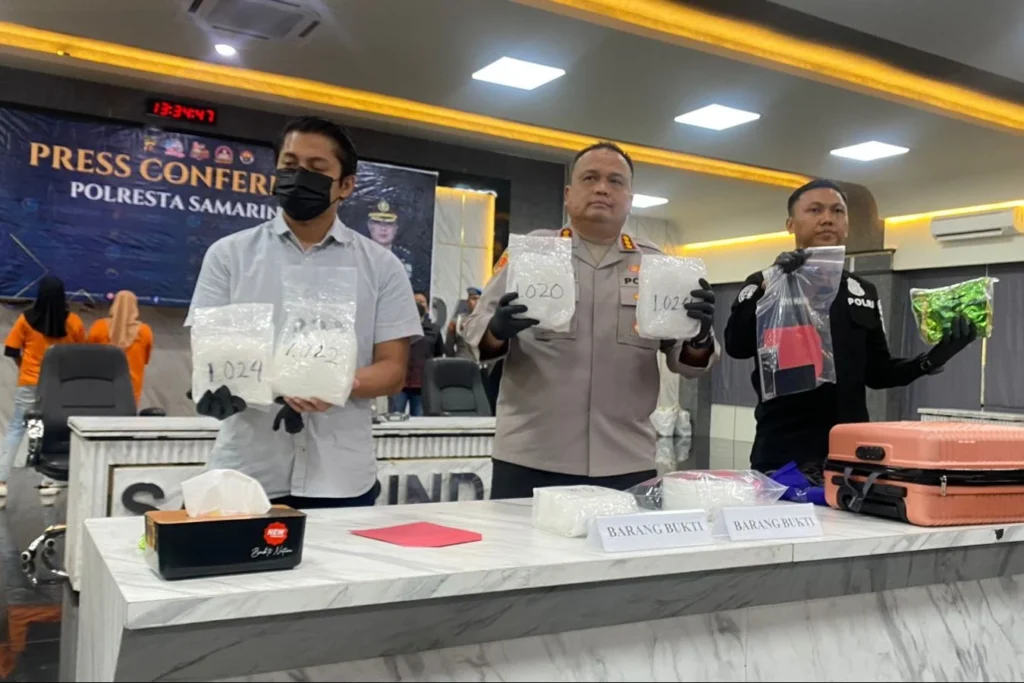 Lima Tersangka Dari 128,7 Kg Sabu Jaringan Narkoba Lintas Provinsi Dibekuk