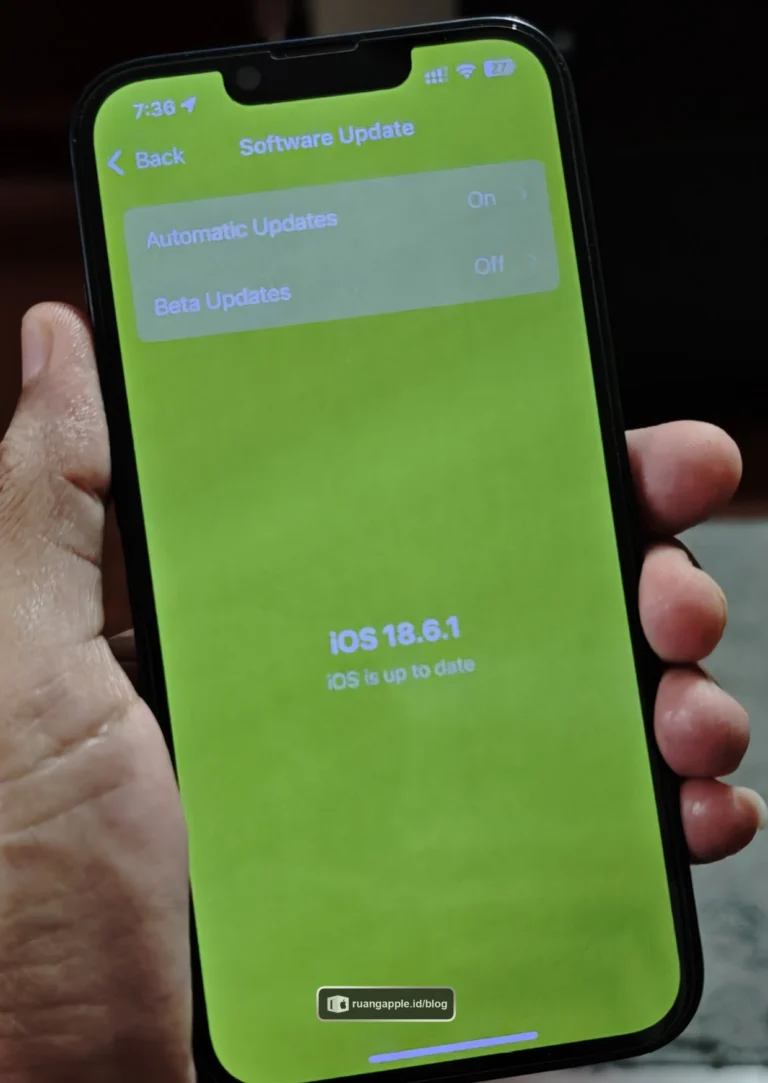 Mahasiswa Pertanyakan Layar Green Screen di iPhone 17 Air