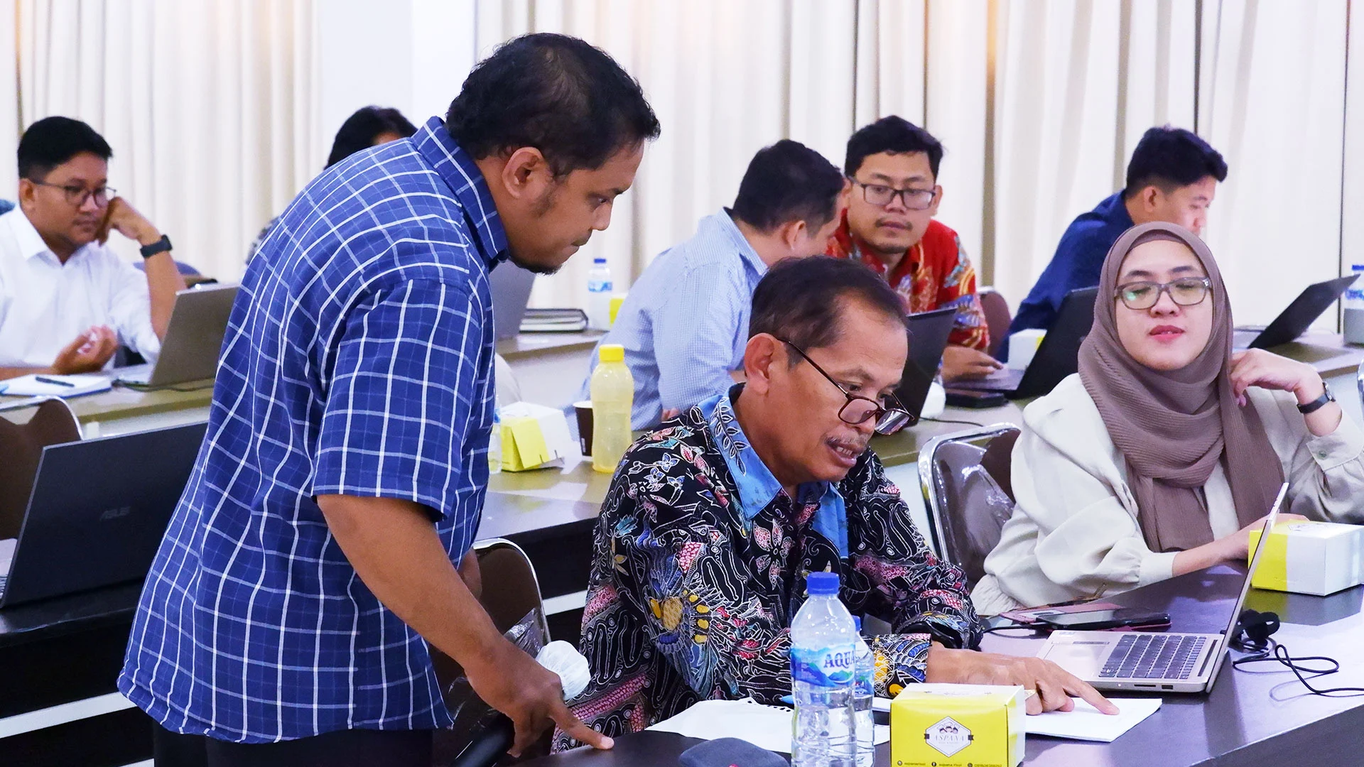 Mahasiswa UNDIRA Ikuti Pelatihan Kampanye Digital Seperti Profesional