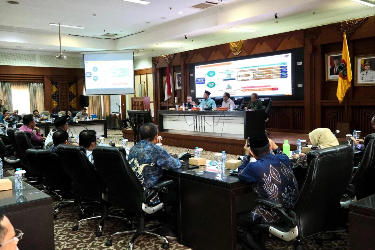 Menteri Nusron Ajak Evaluasi Kebijakan Berlandaskan Pancasila untuk Meningkatkan Kualitas Pemerintahan