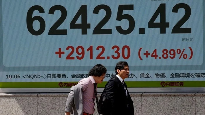 Nikkei Cetak Rekor dan Sempat Tembus 70000 Pertamakalinya Setelah Pengumuman BOJ: Analisis Pasar Jepang