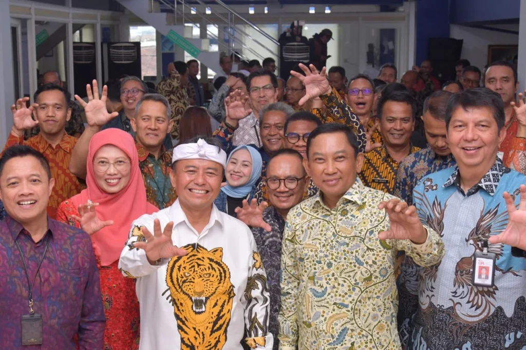 OJK Dorong Pengembangan Sapi Perah NTB Gandeng Koperasi Jatim untuk Replikasi Sukses