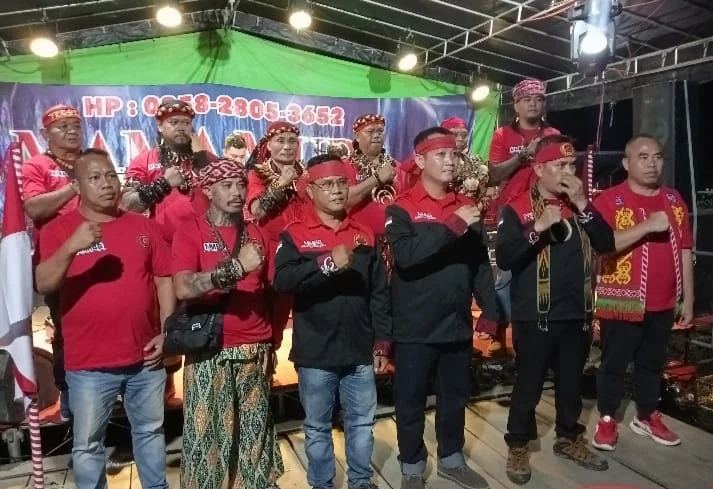 Panglima Tertinggi MMBB Marselinus Mian Membuka Acara Pelantikan DPC dan DPAC MMBB di Bengkayang: Membangun Kekuatan Masyarakat