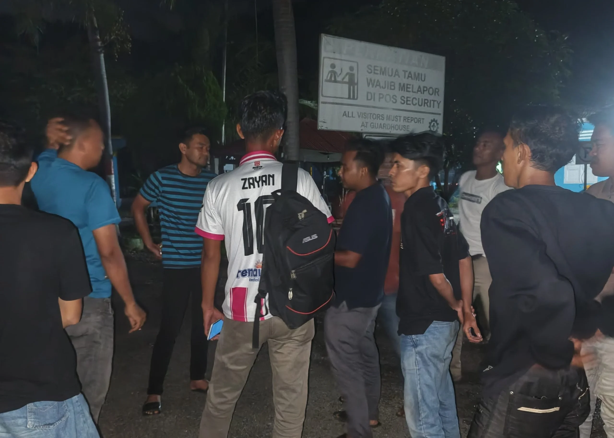 Pemadaman Listrik Bergilir di Jawa: Jajaran Direksi PLN Minta Maaf dan Berjanji Percepat Pengadaan Pasokan Batu Bara