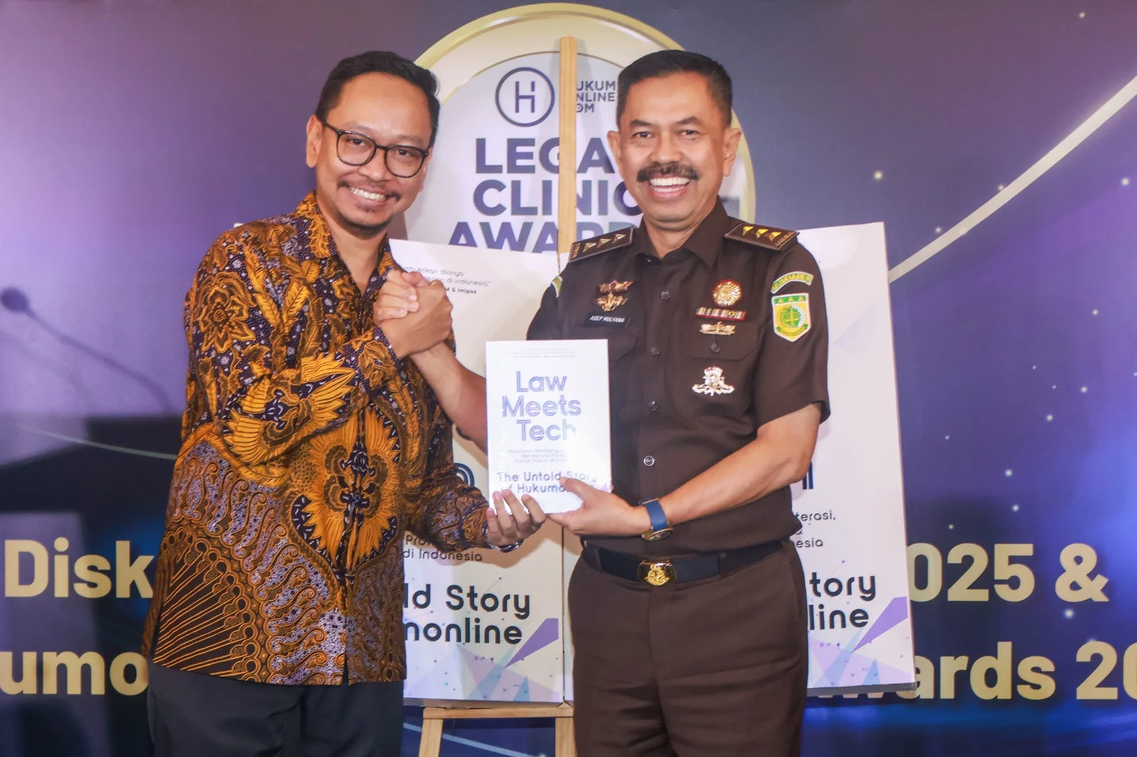 Perjalanan 25 Tahun Carol Twomey di Dunia Teknologi