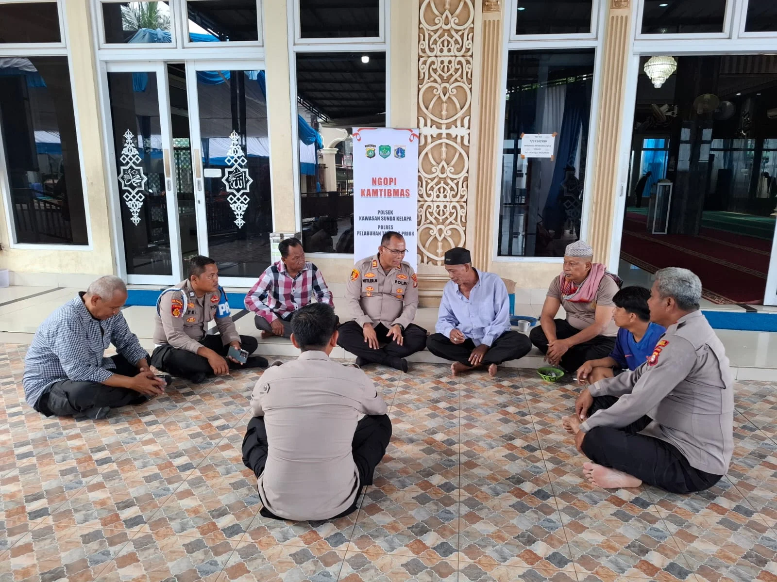 Polsek Kawasan Sunda Kelapa Gelar Program Jaga Jakarta On The Spot Bersama Pekerja dan Stakeholder Pelabuhan, Meningkatkan Keamanan dan Kerjasama