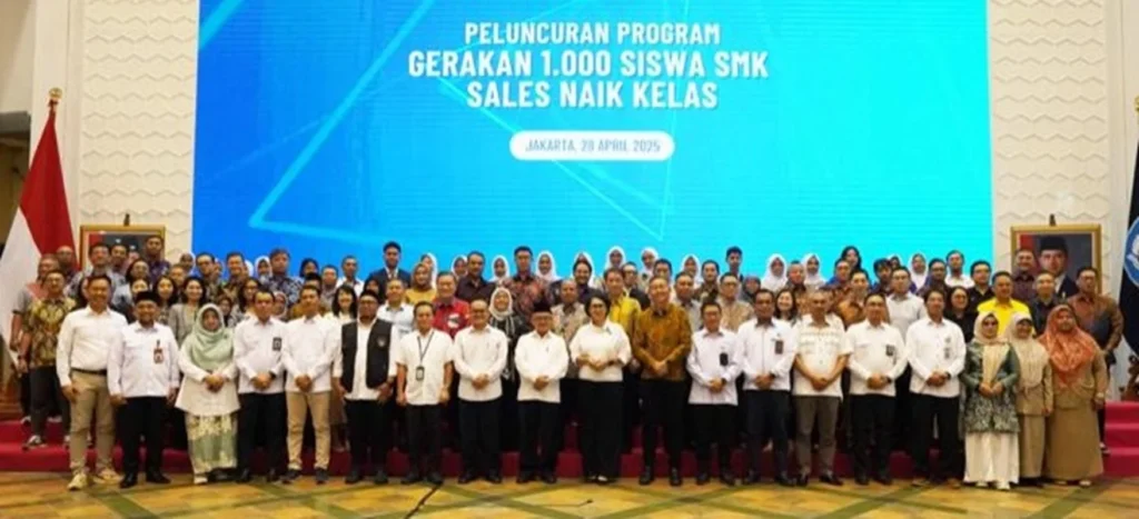 PT Deli Group Indonesia dan PT Tatalogam Lestari Perkuat Gerakan 1.000 Siswa SMK Sales Naik Kelas