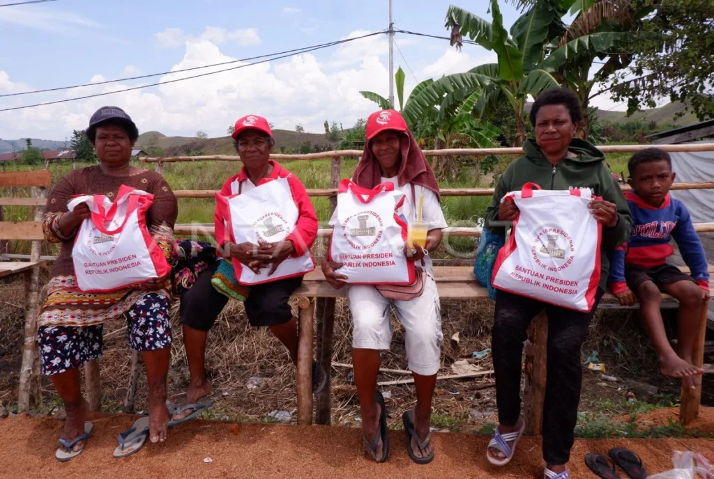 Saga Group Berbagi Kasih Salurkan Bantuan Pangan ke 19 Panti Asuhan dan Yayasan Sosial di Papua, Menjadi Contoh Perusahaan Peduli