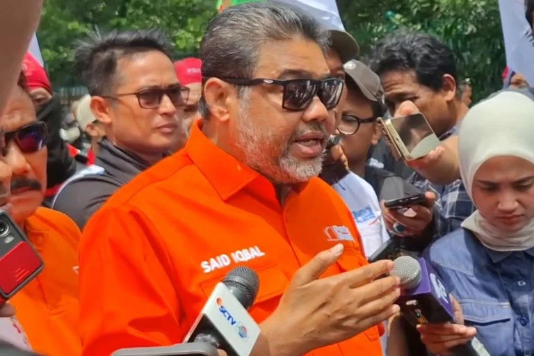 Said Iqbal Desak Purbaya Hapus Pajak JHT dan THR untuk Buruh