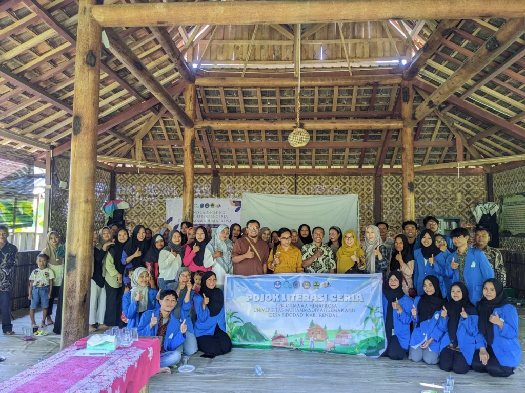 Storytelling Jadi Daya Tarik Literasi di Bunga Desa: Upaya Meningkatkan Minat Baca Masyarakat