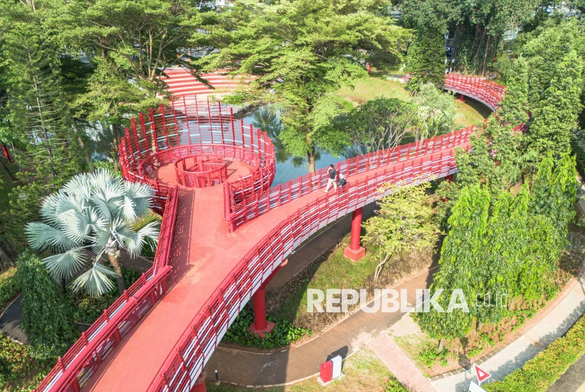 Taman Bendera Pusaka: Spot Nongkrong Hits untuk Semua Kalangan