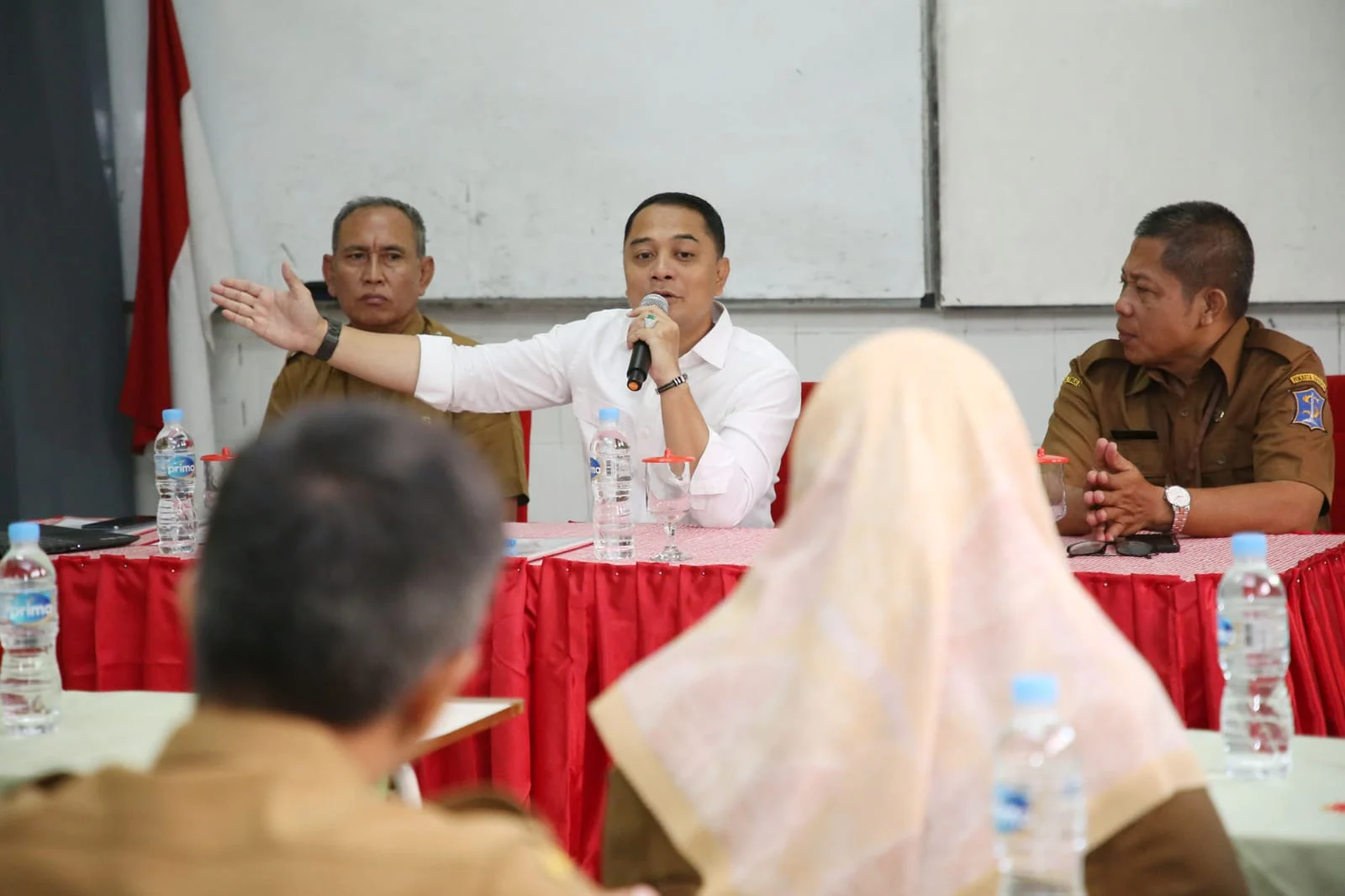 Wali Kota Jayapura Larang Segala Pungutan di Sekolah Negeri Hanya SPP Sesuai Aturan yang Diperbolehkan: Upaya Meningkatkan Akses Pendidikan