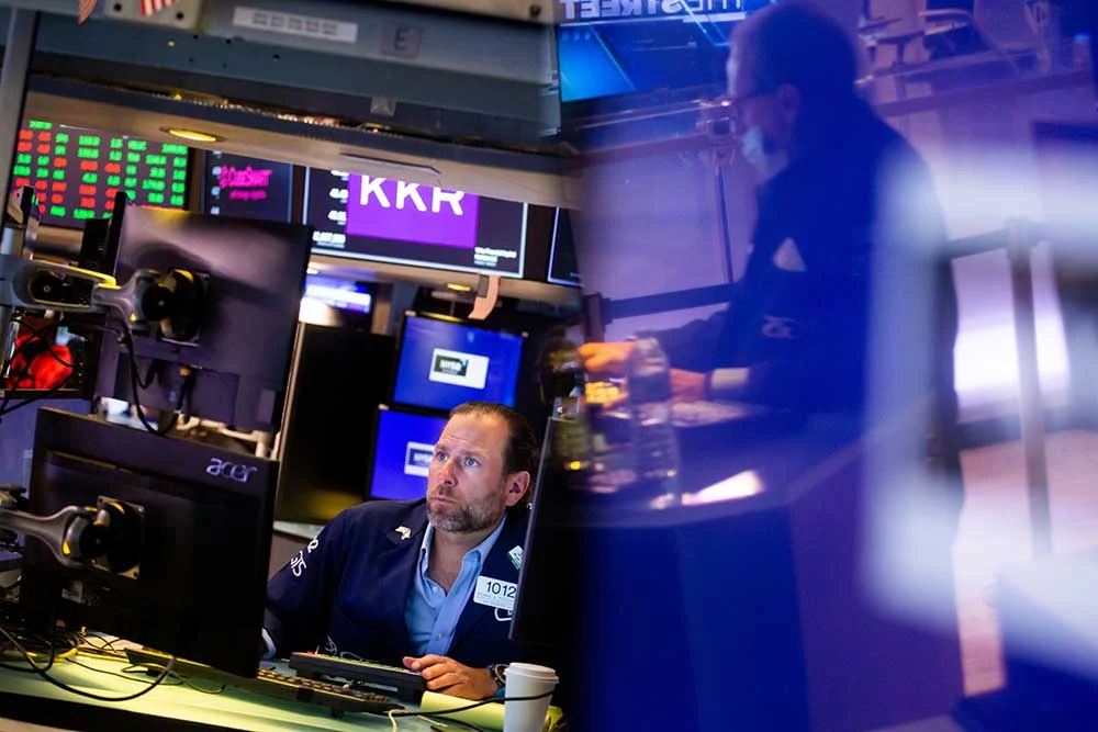 Wall Street Alami Volatilitas Hebat Merespon Proyeksi Ekonomi The Fed: Apa yang Terjadi?