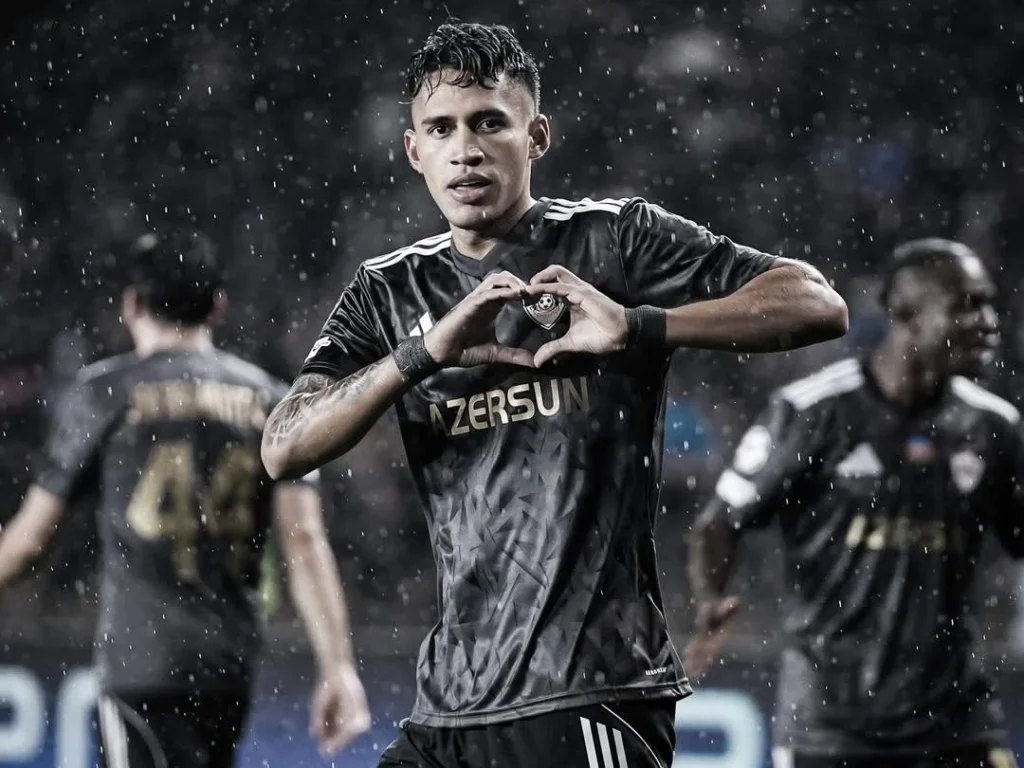 Camilo Duran Tinggalkan Qarabag, Gabung Celtic 5 Tahun