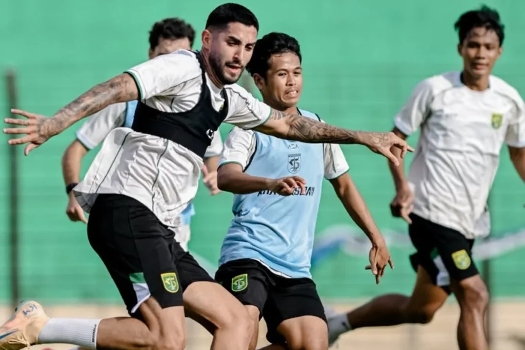Diogo Ramalho Pilih Persebaya, Siap Hadapi Tantangan Baru di Indonesia