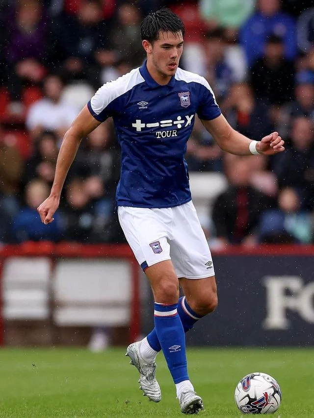 Elkan Baggott Dilirik Leyton Orient, Peluang Tinggalkan Ipswich Town