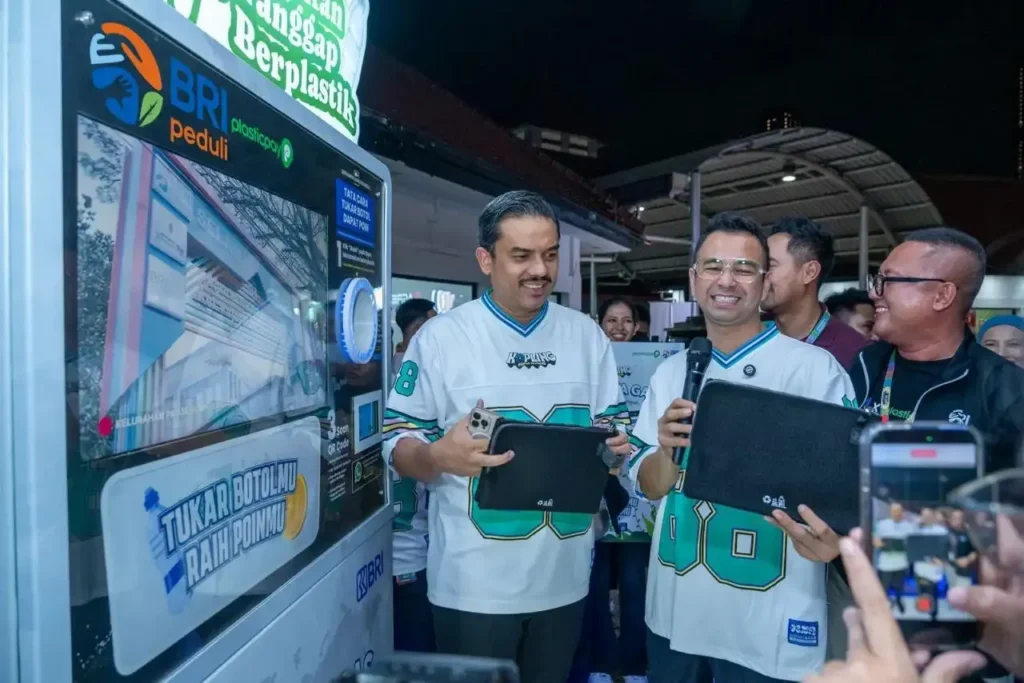 Inovasi Garmin: Sampah Daur Ulang Jadi Plakat Juara Lari