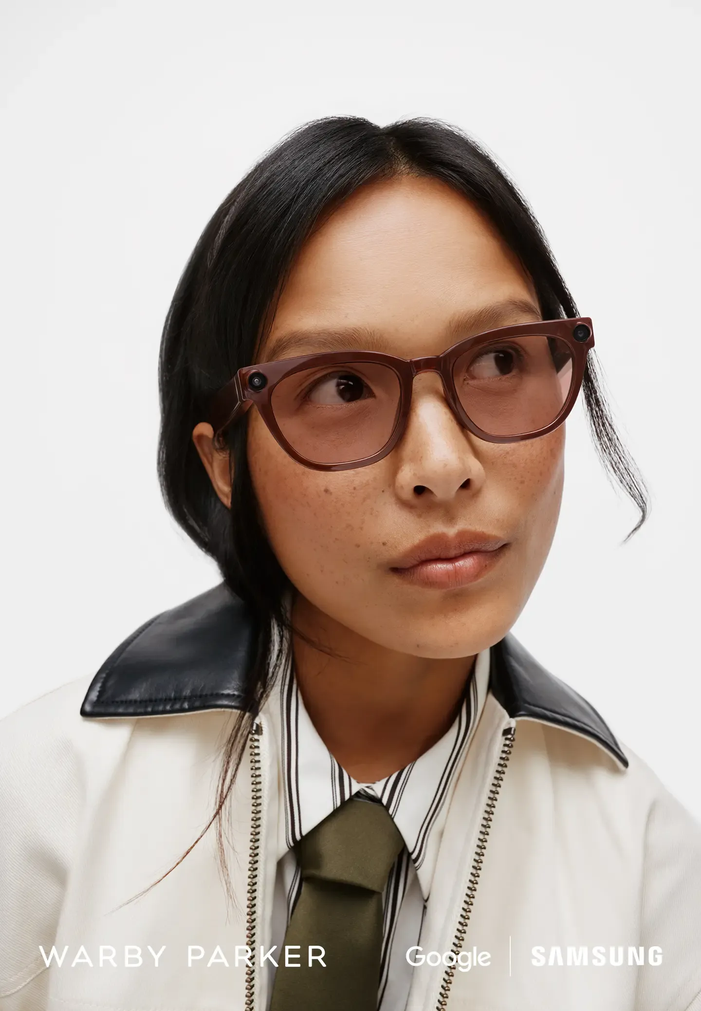 Intelligent Eyewear Kacamata Pintar Samsung Desain Stylish