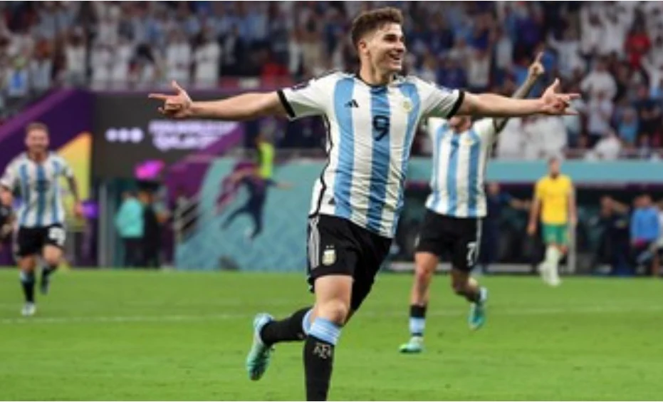 Julian Alvarez Bawa Argentina ke Semifinal Piala Dunia 2026