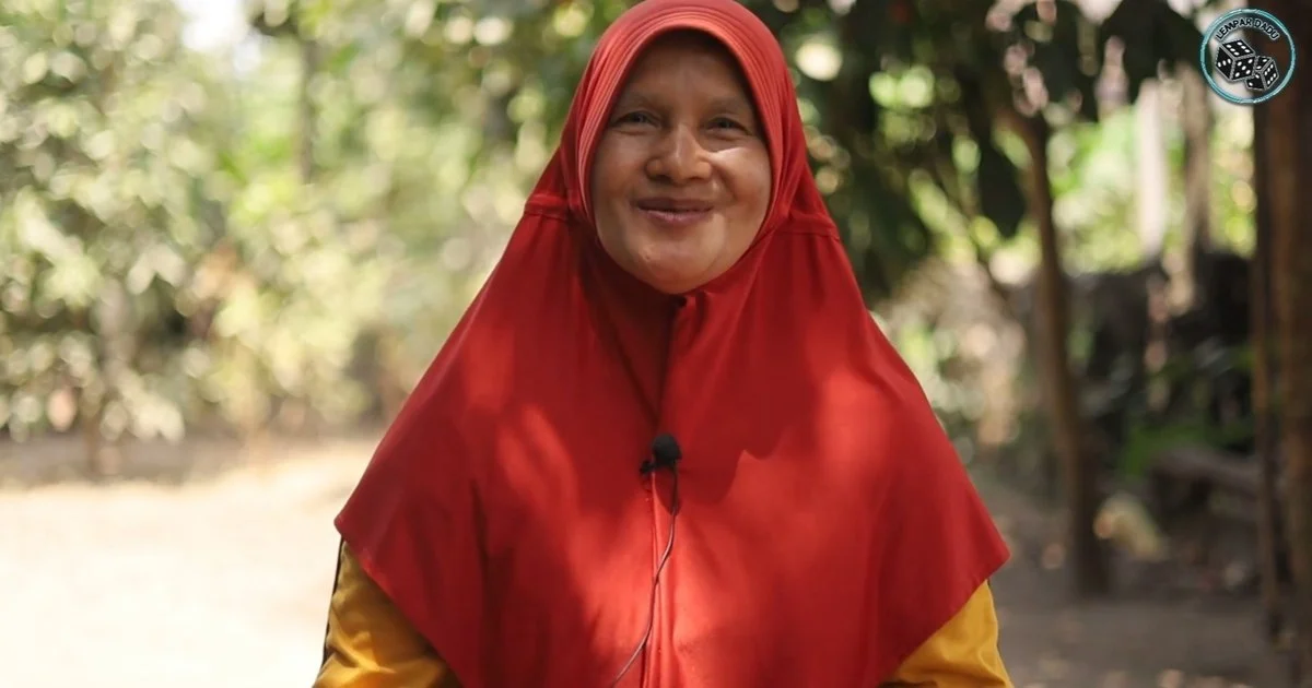 Kisah Inspiratif Ibu Yati: Dari Lapak Buah ke Kebangkitan Ekonomi Keluarga