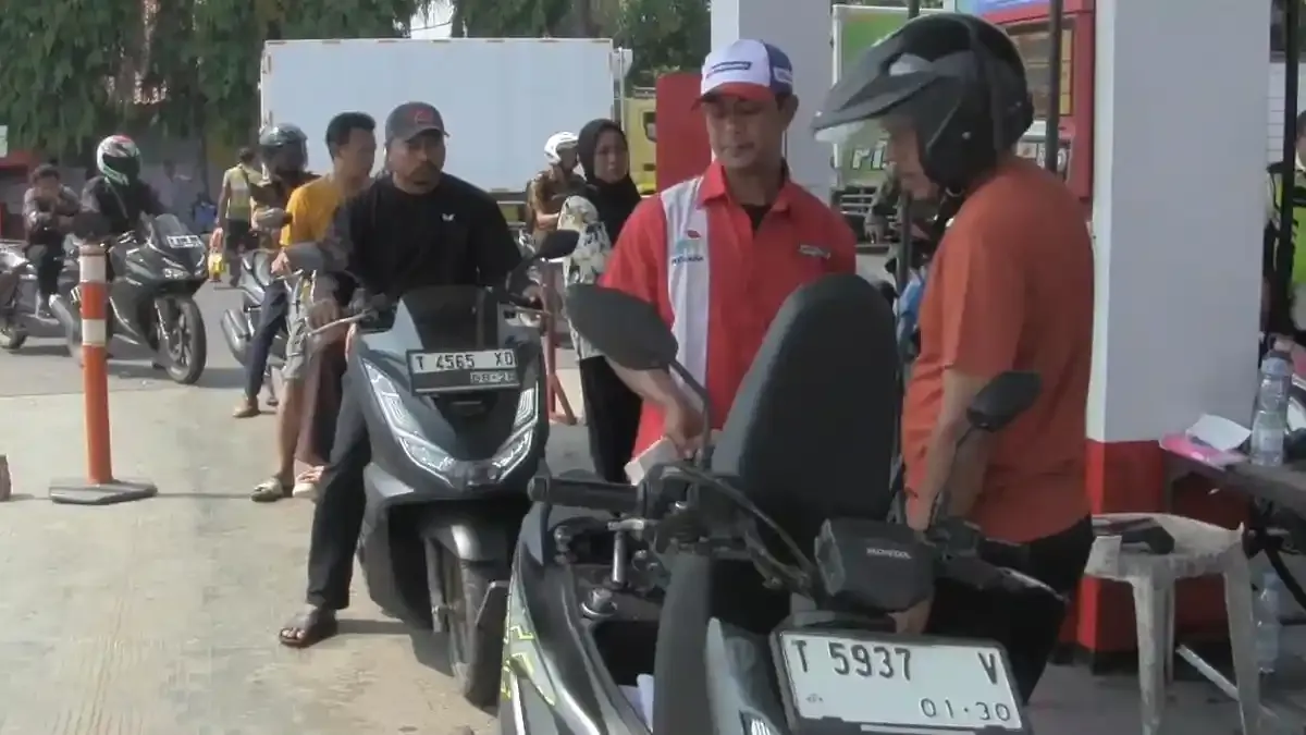 Kisah Pilu Bocah Disabilitas di Sukabumi Kecanduan Bensin