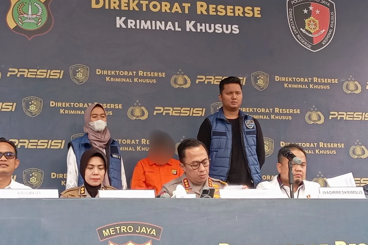 Konferensi Pers Polda Metro: Foto Bergandengan, KPK Tak Hadir, dan Penundaan Kontroversial