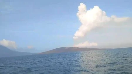Krakatau Siaga: Pengaruh Terhadap Pelayaran dan Masyarakat Pesisir