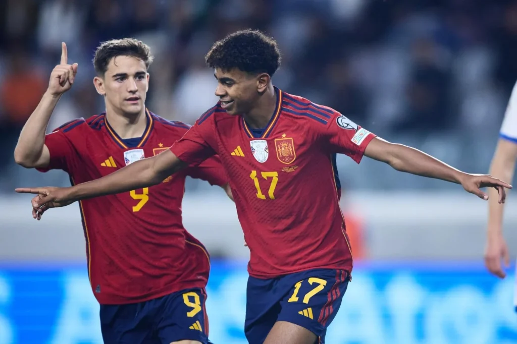 Lamine Yamal Berani Tantang Senior di Timnas Spanyol