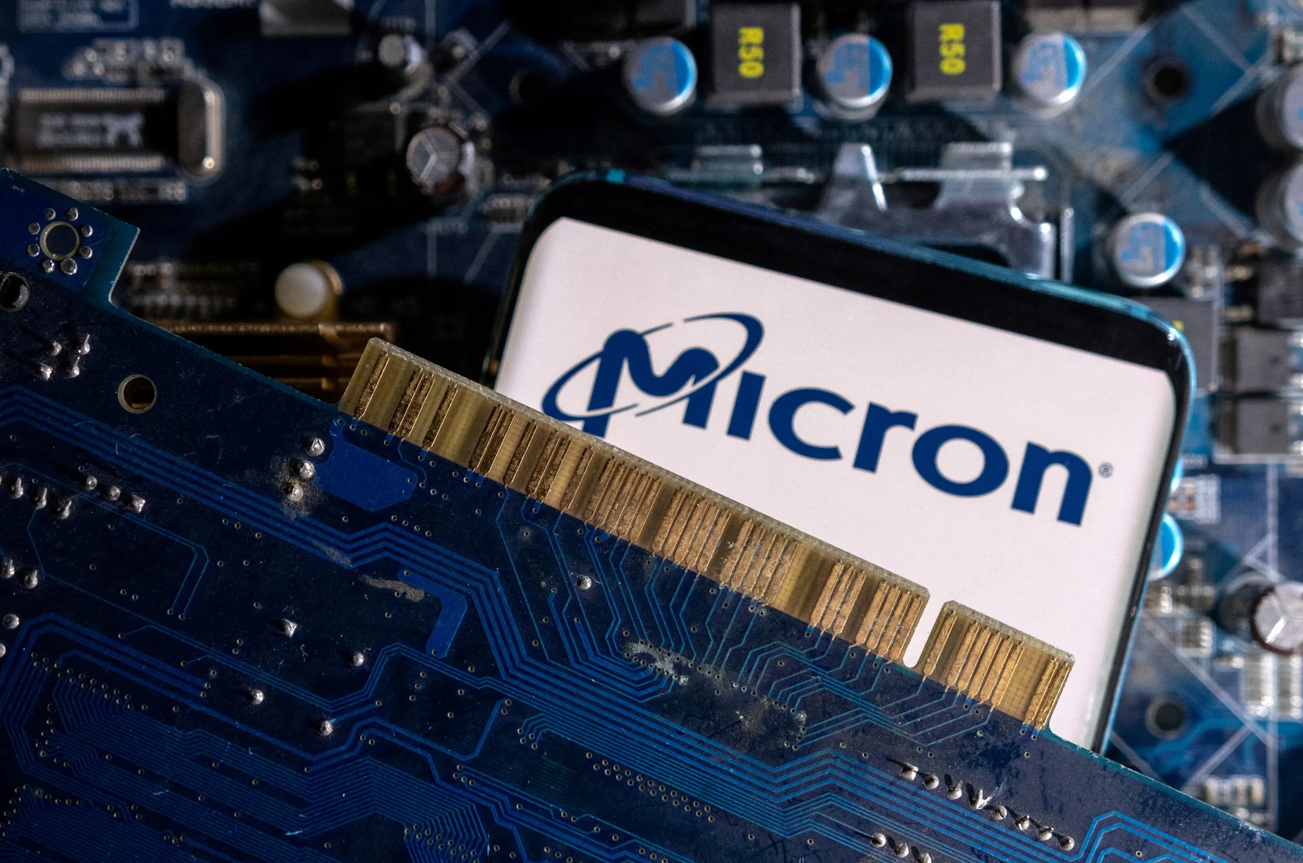 Micron AI: Bukan Cuma Nvidia, Jadi Pemenang Besar AI