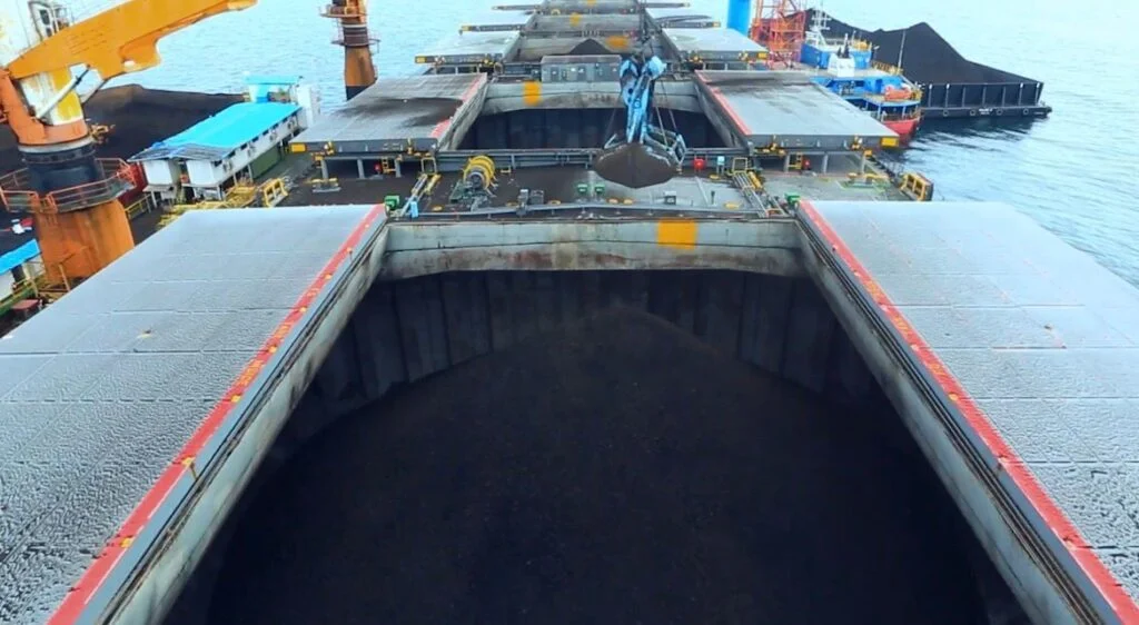 PELNI Angkut 335 Ribu Ton Batubara untuk Energi Nasional