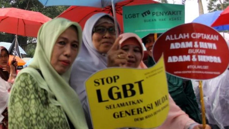 Pencegahan Penyebaran LGBTQ Menjadi Fokus Kemhan dan Kemenag