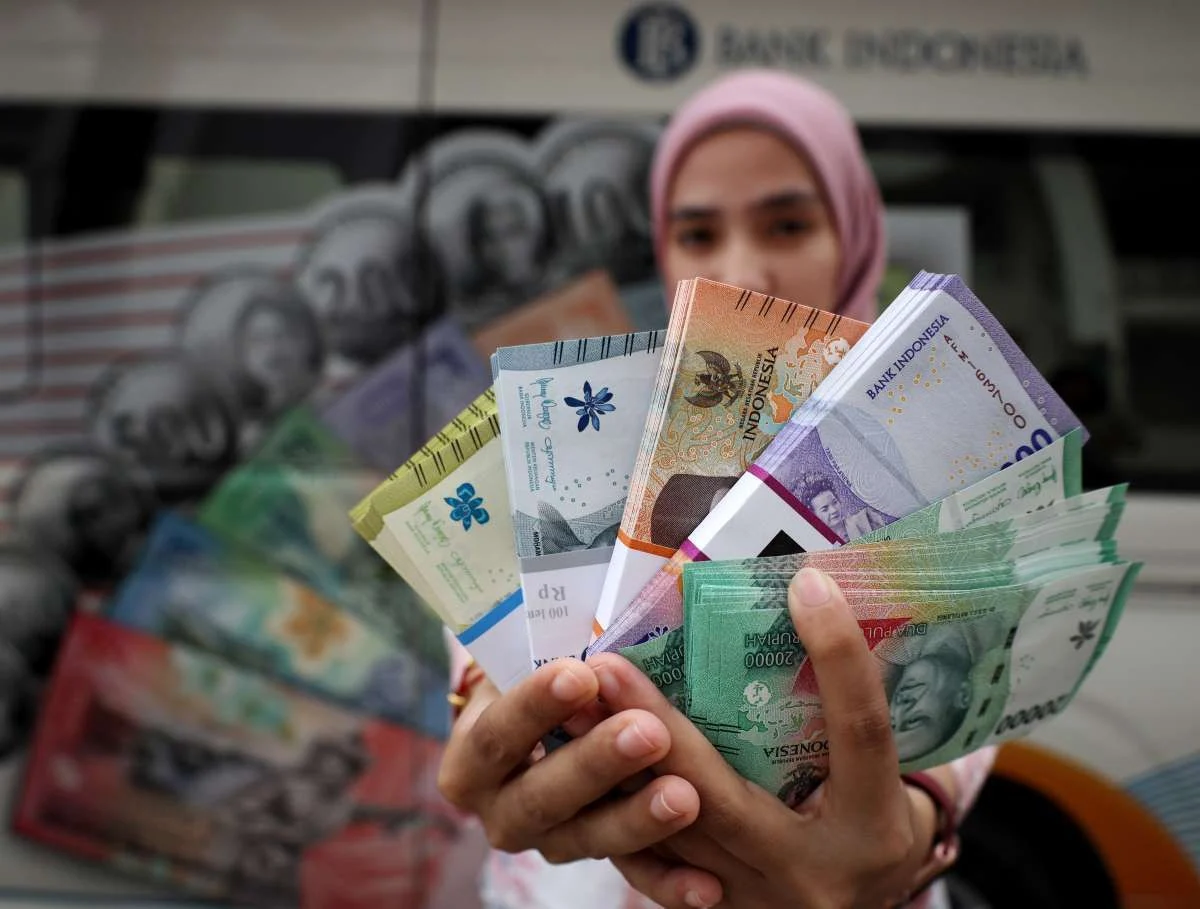 Rupiah Terkikis ke Rp18.063, BI Pakai Jurus Tapi Masih Gagal