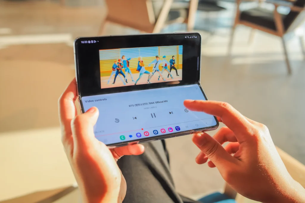 Samsung Perkenalkan Video Teaser Inovasi Galaxy Foldable Terbaru