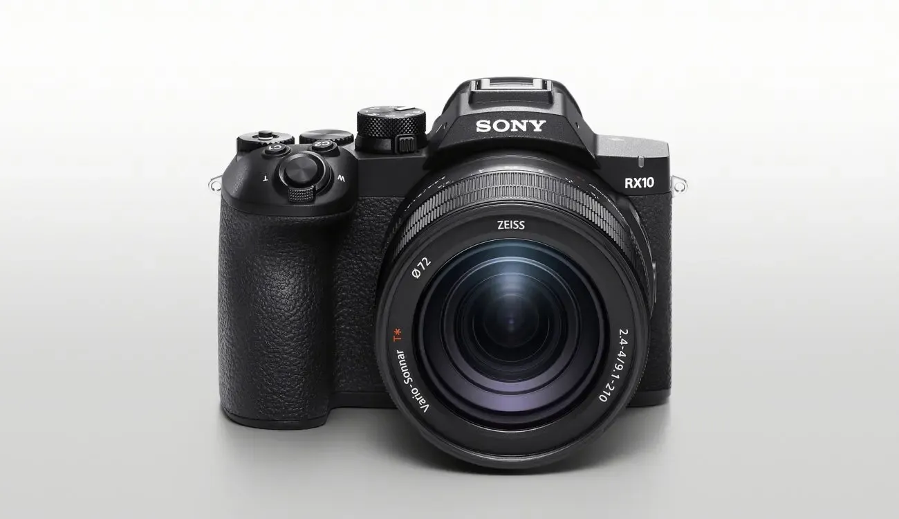 Sony RX10 V: Kamera Super Zoom dengan AI Real-time AF